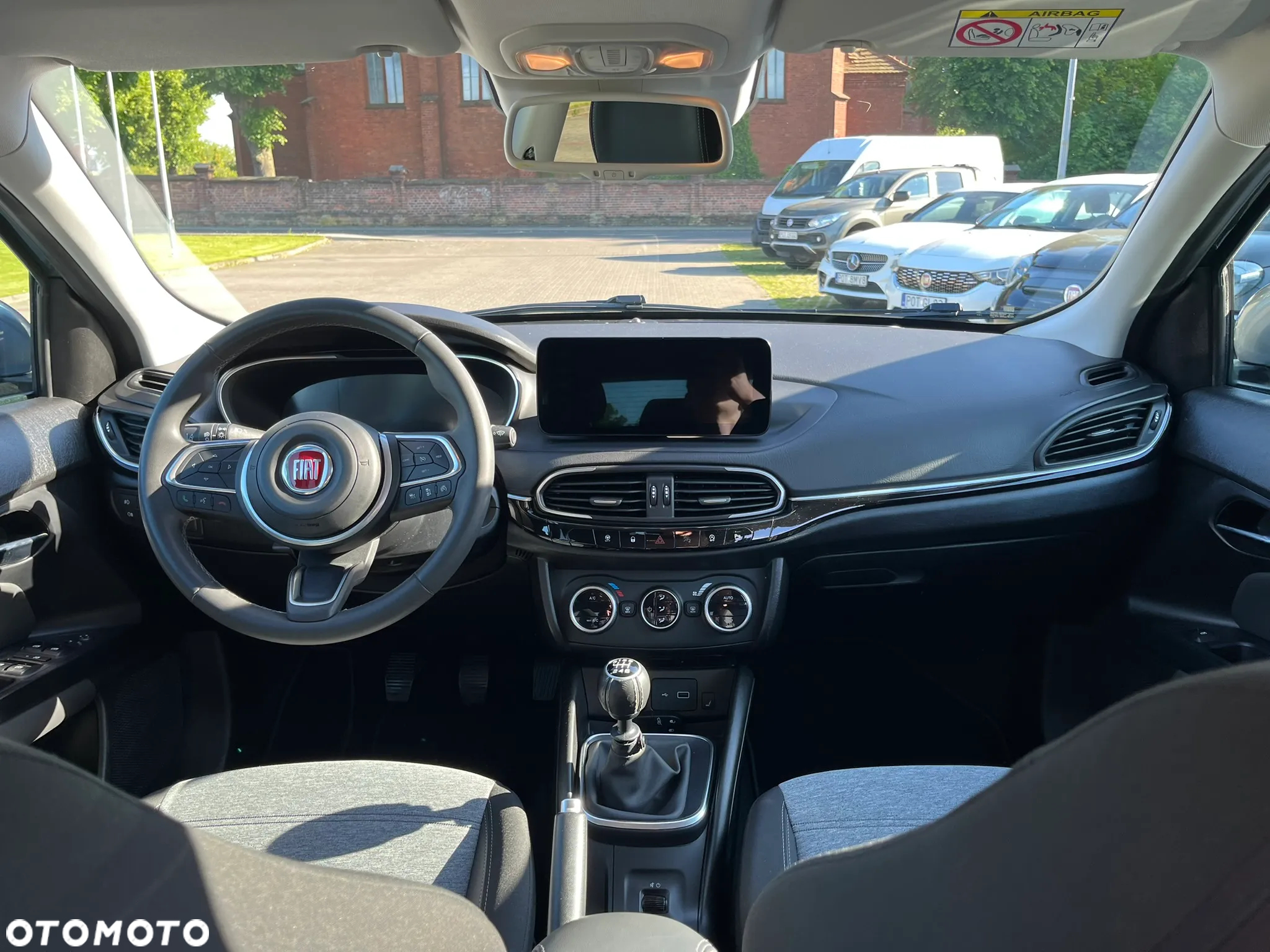 Fiat Tipo 1.6 MultiJet Cross - 10