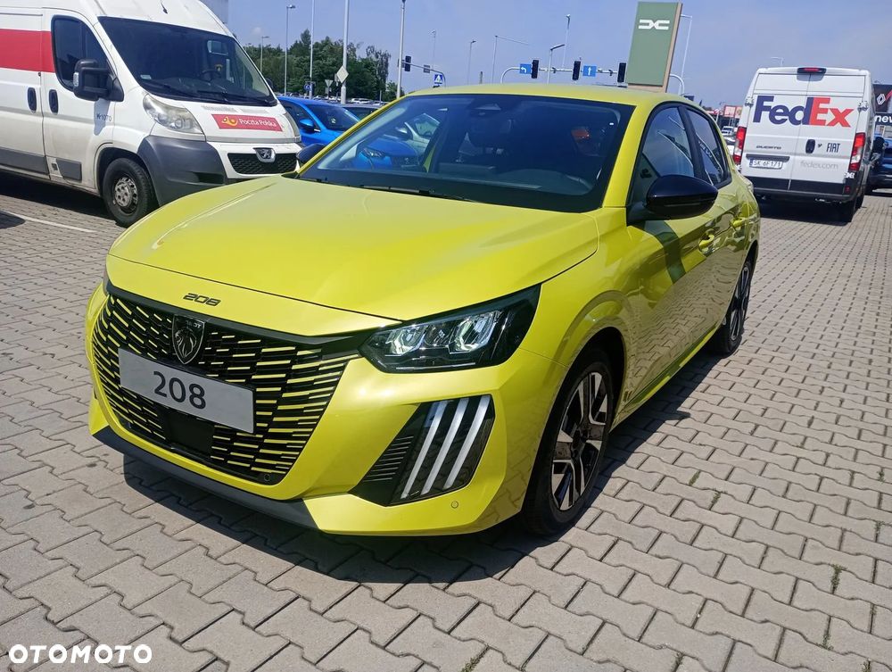Peugeot 208 - 5
