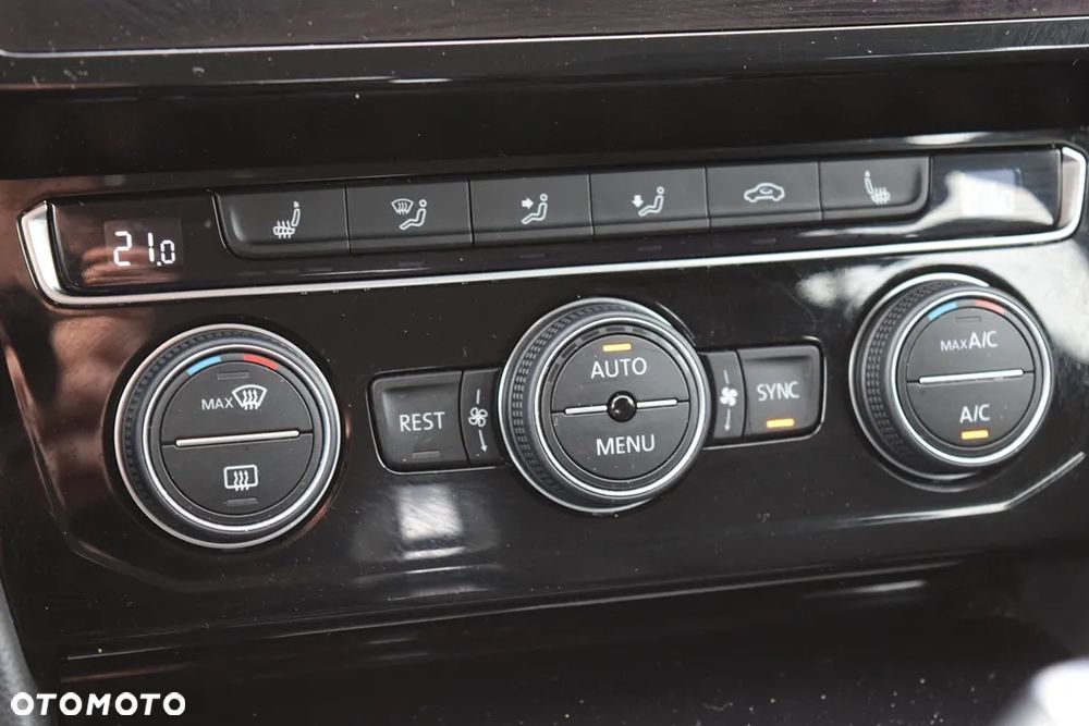 Volkswagen Passat 2.0 TDI BMT Highline DSG - 25