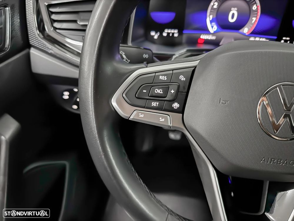 VW Polo 1.0 TSI Urban - 17