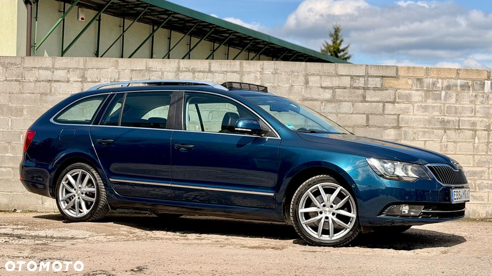 Skoda Superb 2.0 TDI DSG Exclusive - 20
