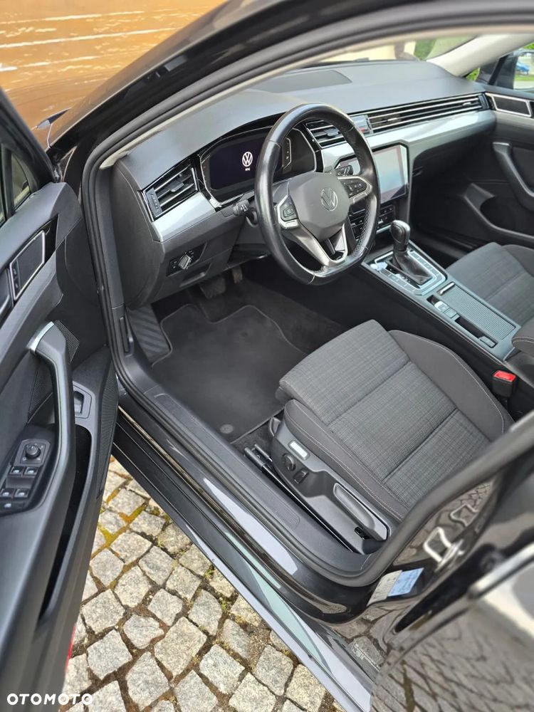 Volkswagen Passat 2.0 TDI EVO Business DSG - 15