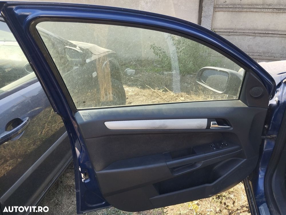 Dezmembrari  Opel ASTRA H  2004  > 2012 1.9 CDTI Motorina - 4