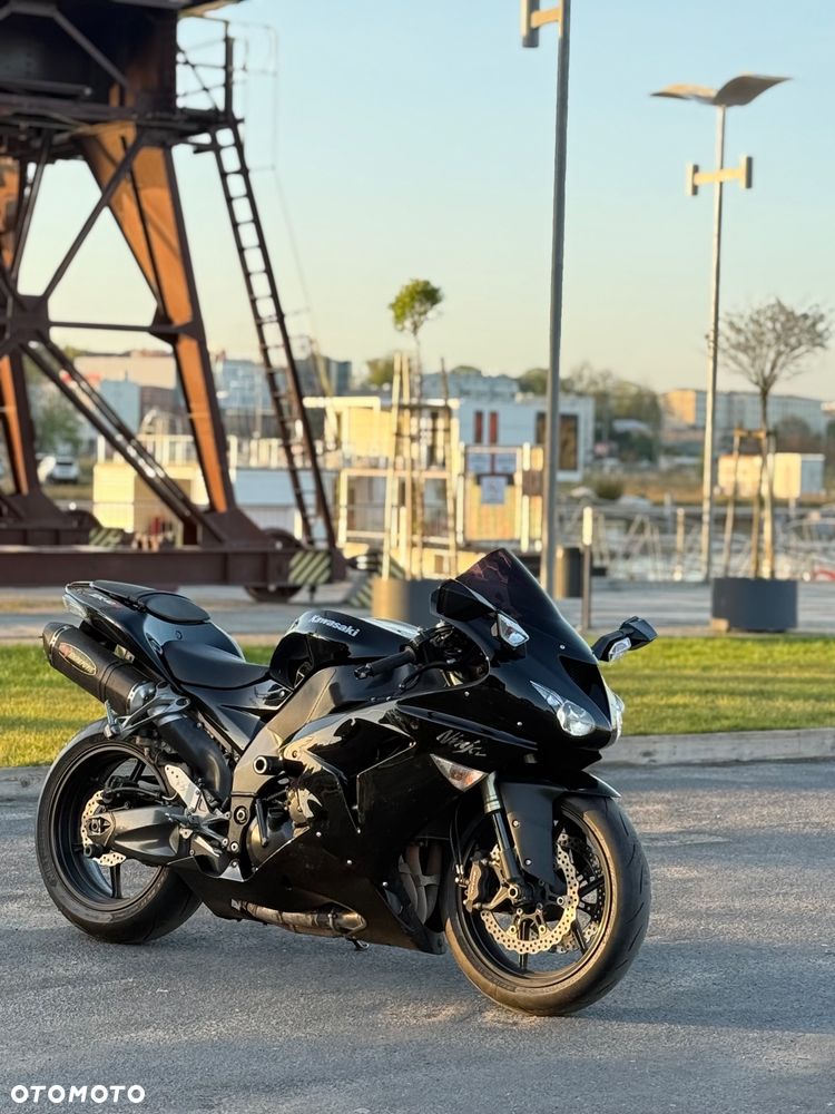 Kawasaki Ninja 1000 SX - 2