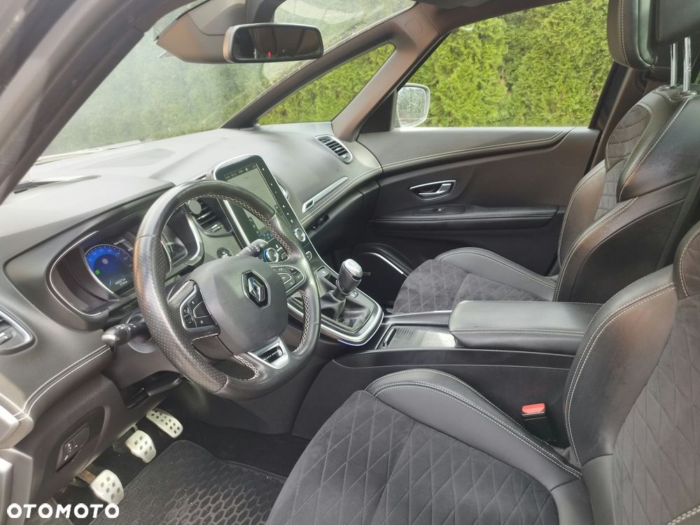 Renault Scenic TCe 160 GPF BLACK EDITION - 17