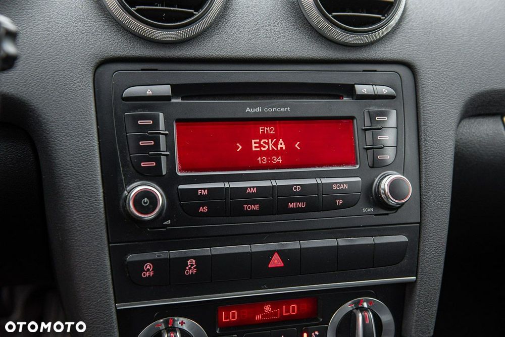 Audi A3 Sportback 2.0 TDI S line Sportpaket plus - 22