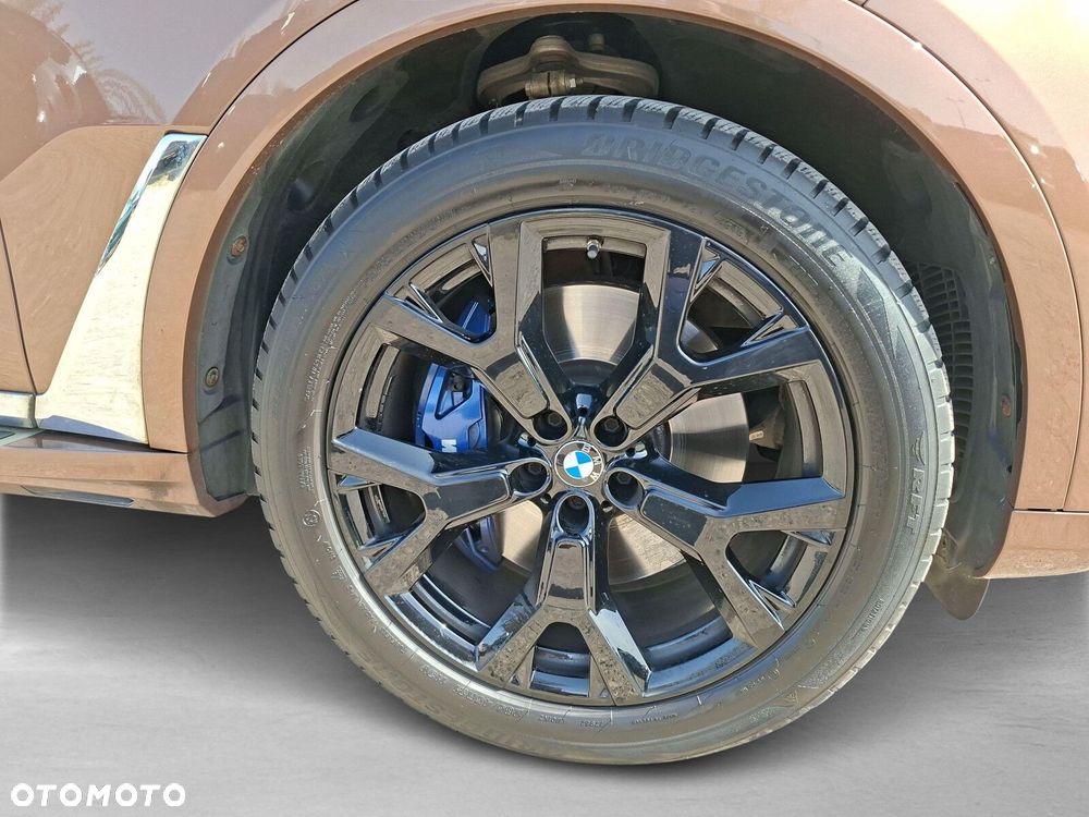 BMW X7 xDrive40i - 10
