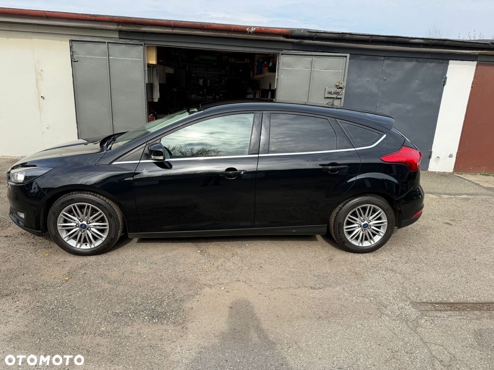 Ford Focus 1.6 Trend - 5