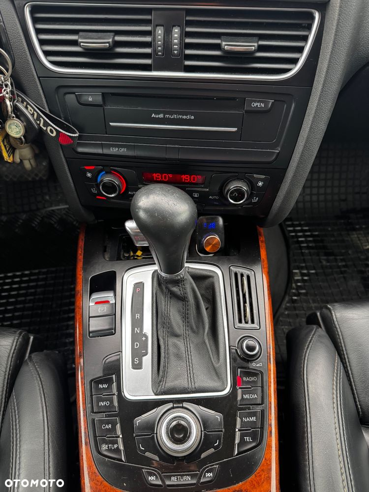 Audi A4 Avant 3.0 TDI Quattro Tiptronic - 13