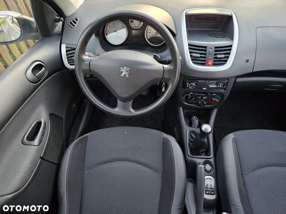 Peugeot 206 plus 60 - 6