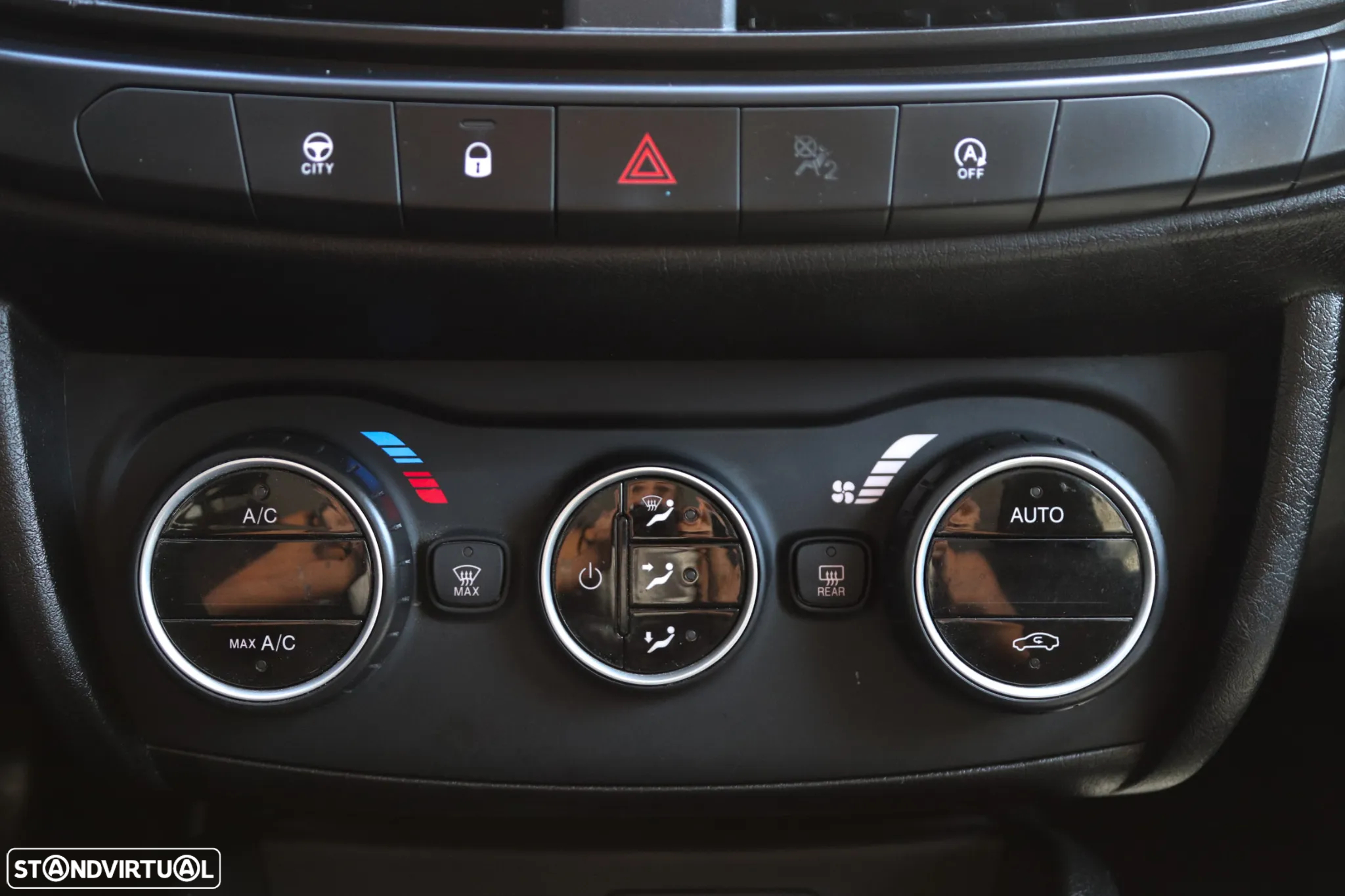 Fiat Tipo 1.3 M-Jet Lounge J17 - 18