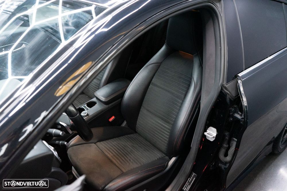 Mercedes-Benz CLA 220 d Shooting Brake AMG Line Aut. - 10