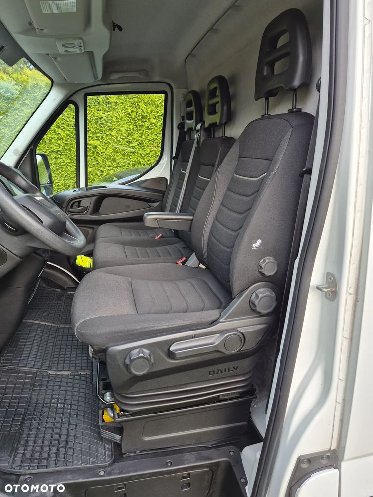 Iveco DAILY - 9