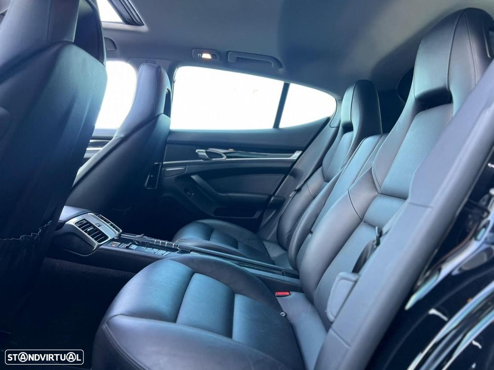 Porsche Panamera S E-Hybrid - 11