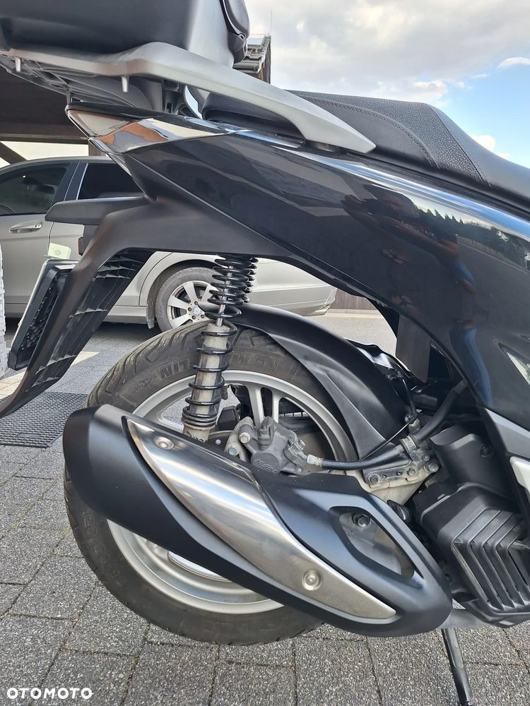 Honda SH - 18