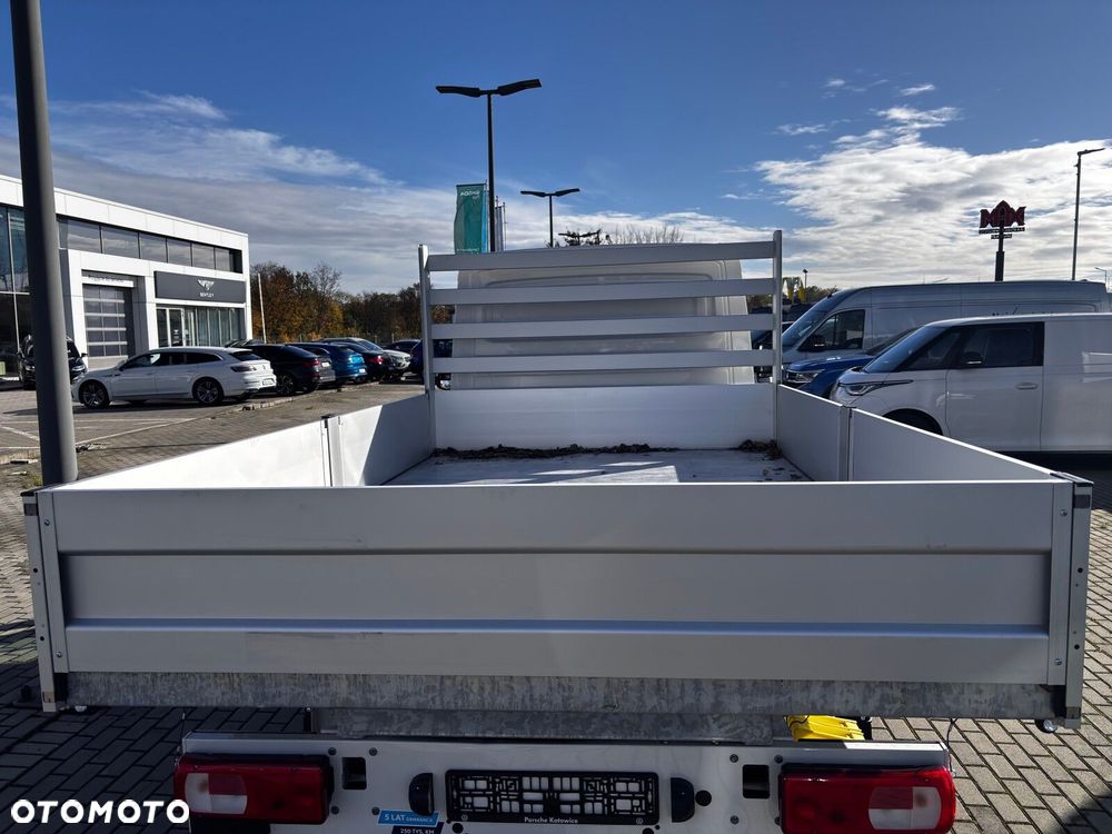 Volkswagen Crafter 35 2.0 TDI 3640 163 KM - 13