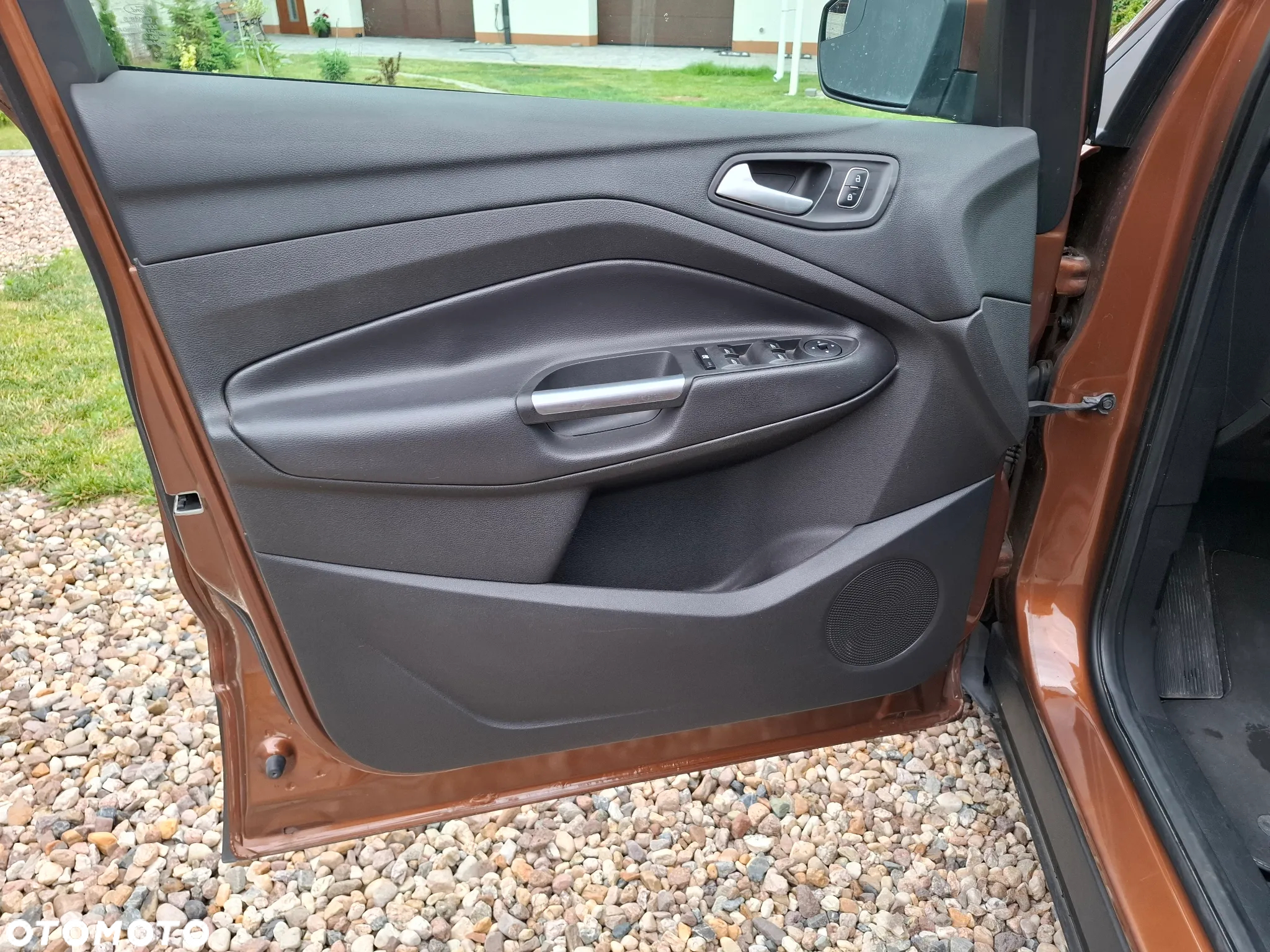 Ford Kuga - 19