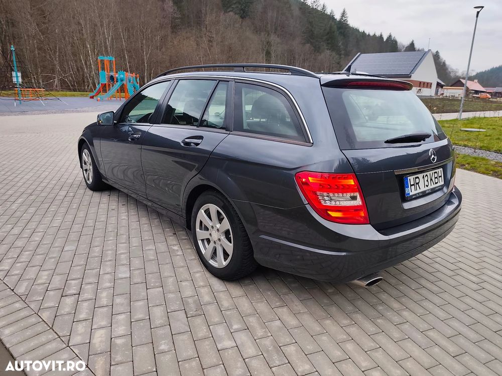 Mercedes-Benz C 220 CDI 4Matic 7G-TRONIC Avantgarde Edition - 4