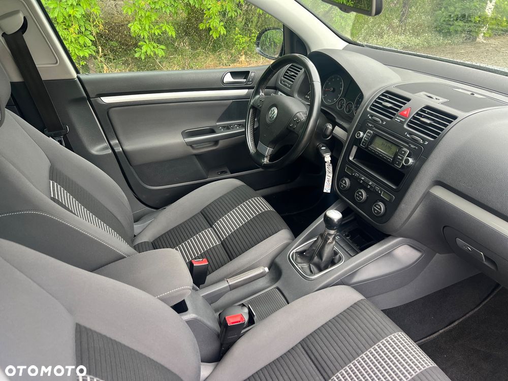 Volkswagen Golf - 12