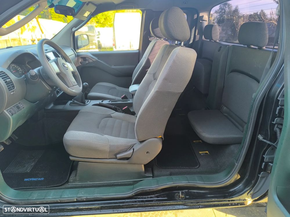 Nissan Navara Business - 10