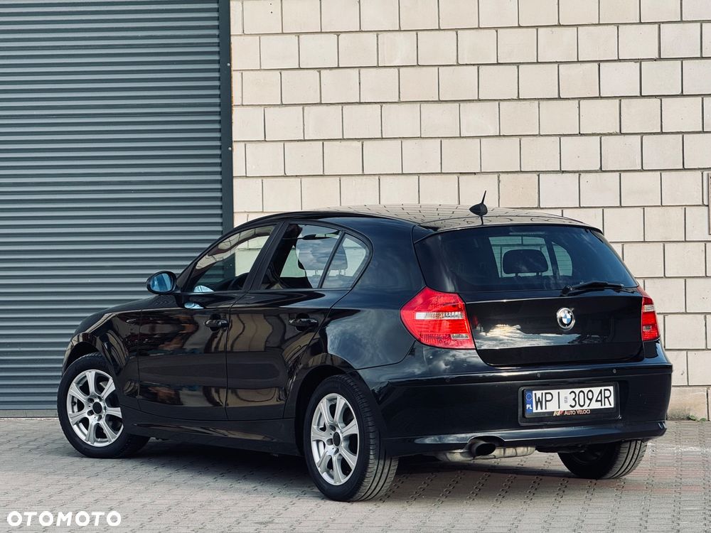 BMW Seria 1 - 16