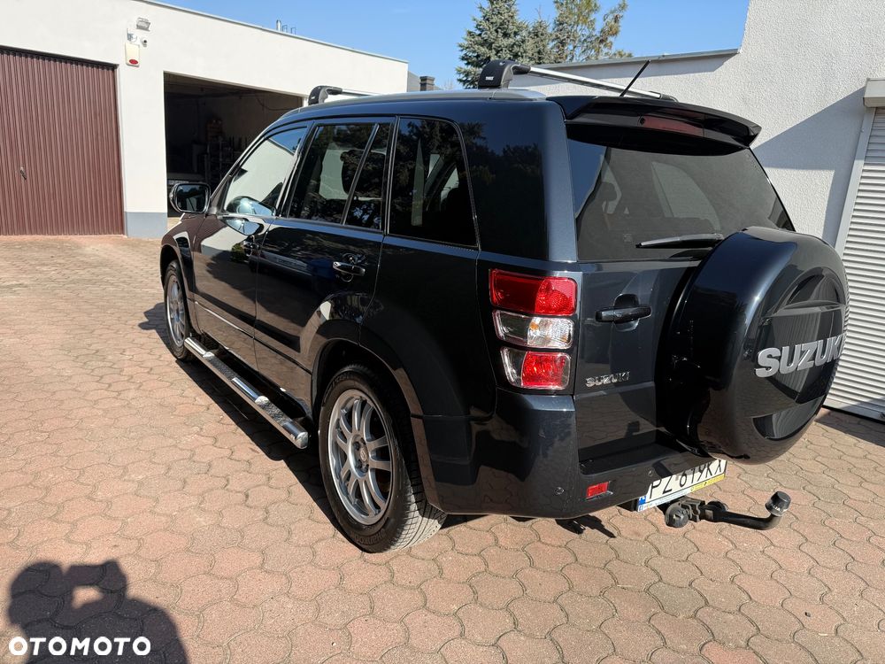 Suzuki Grand Vitara 2.4 Premium - 7