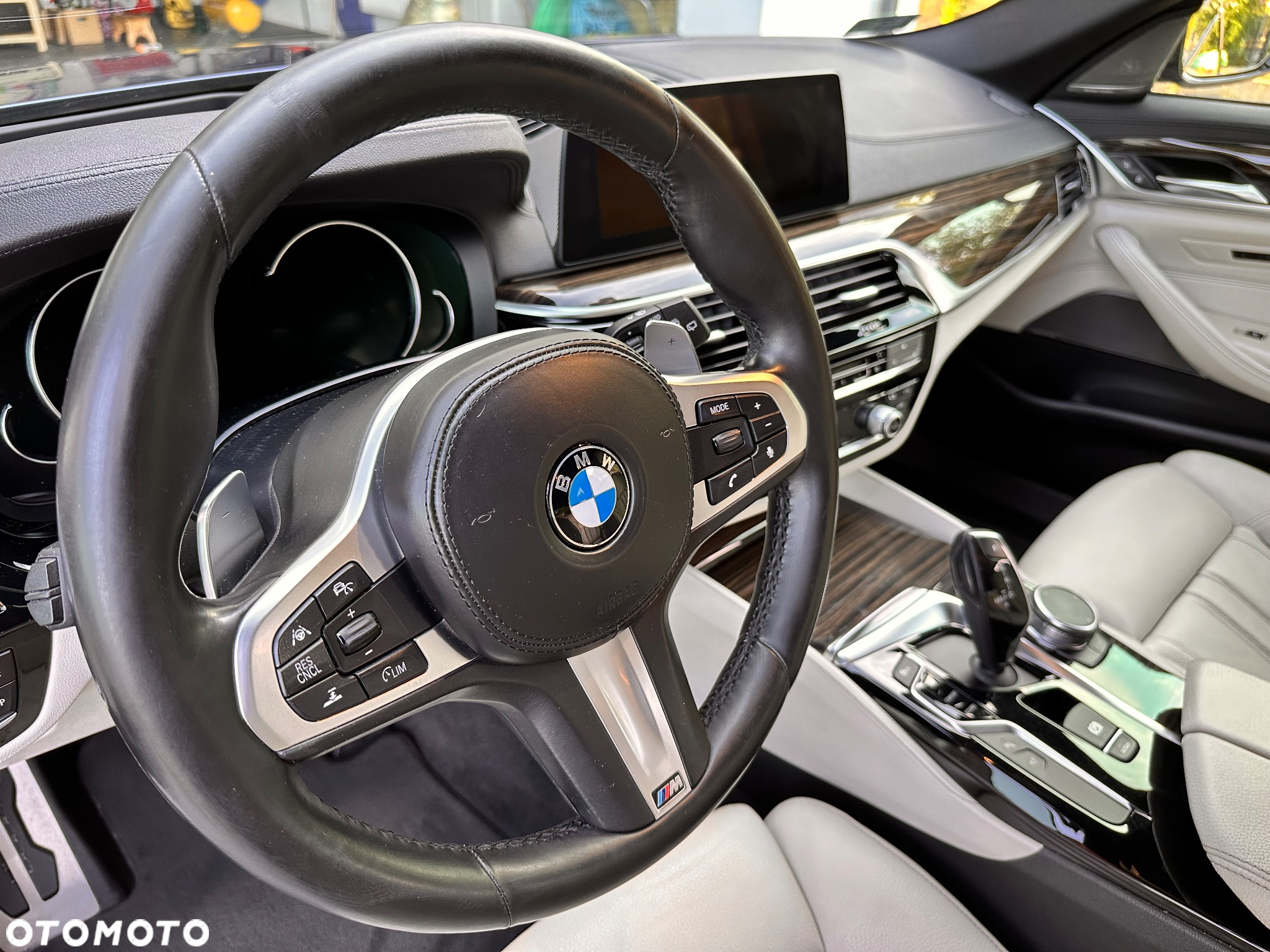 BMW Seria 5 530i xDrive M Sport sport - 16