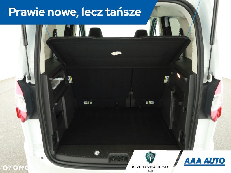 Ford Tourneo Courier - 13