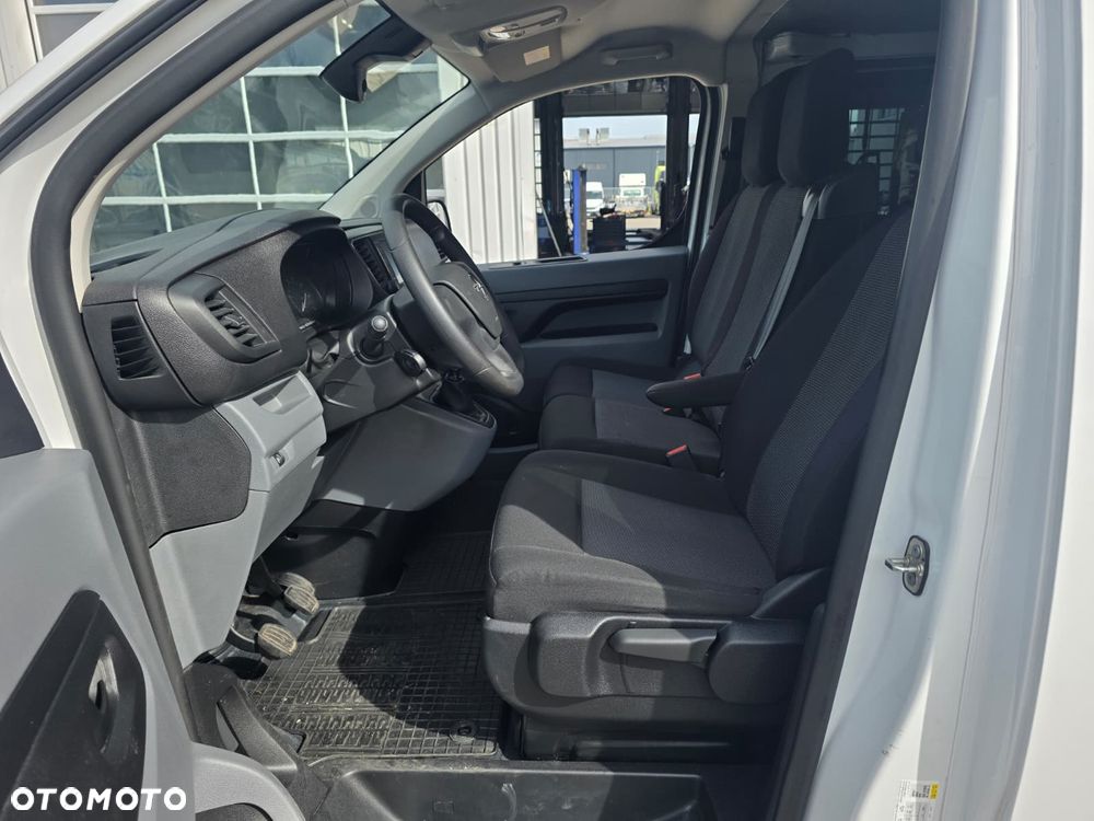 Opel Vivaro Doka Brygadowy 6 osób Bagażnik dachowy - 13