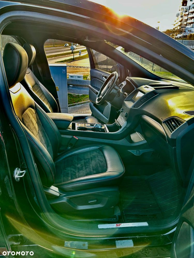 Ford Edge - 9