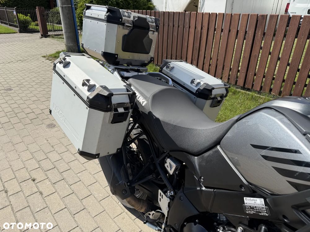 Suzuki DL - 12