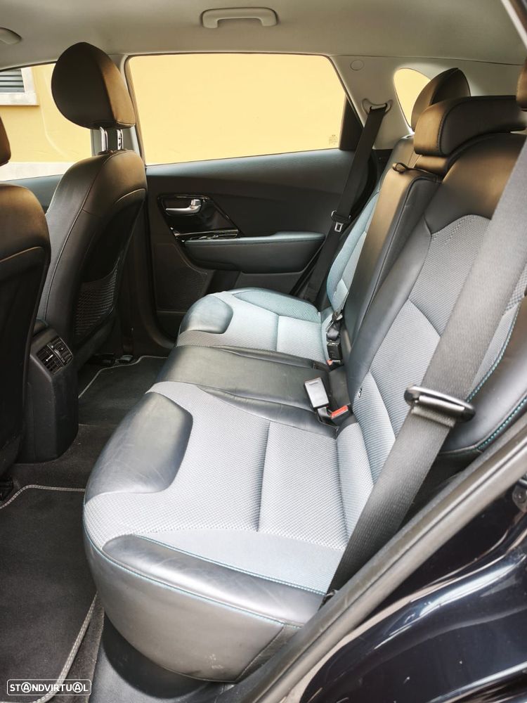 Kia e-Niro - 23