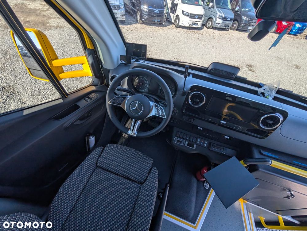 Mercedes-Benz Sprinter CITY - 20