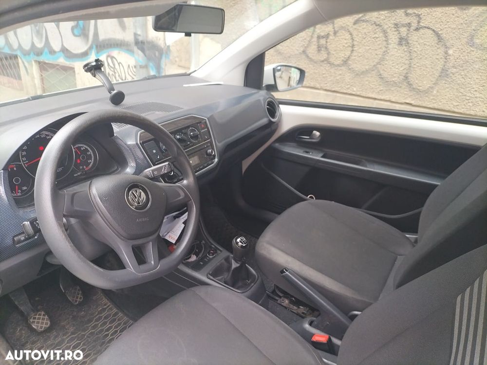Volkswagen up! - 3