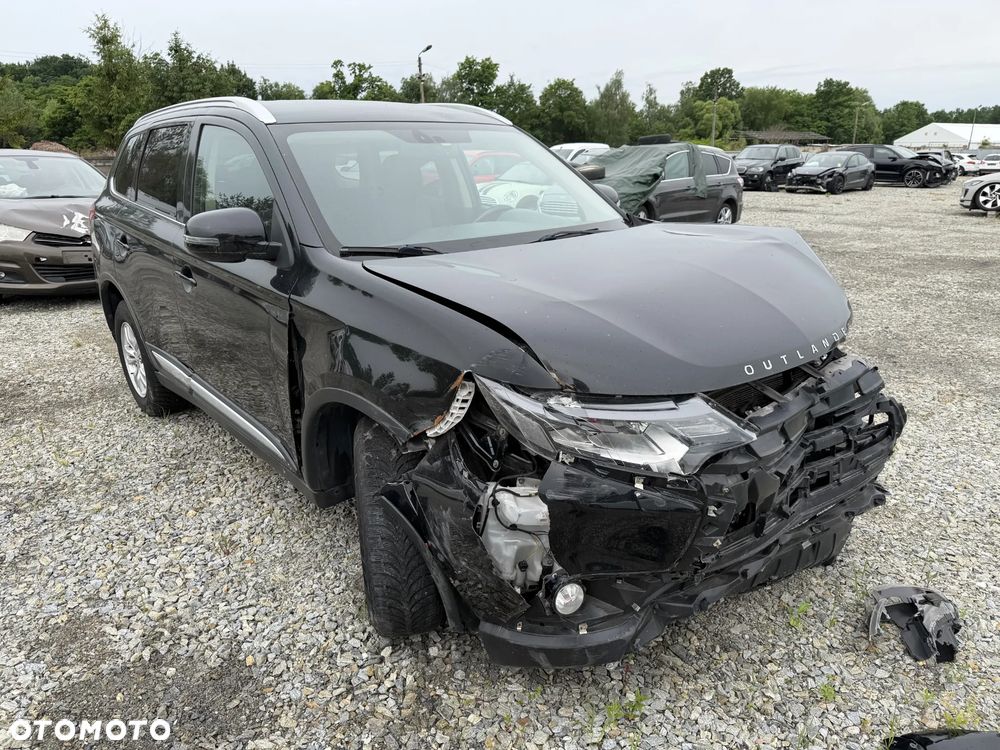 Mitsubishi Outlander 2.0 4WD CVT Diamant Edition+ - 1