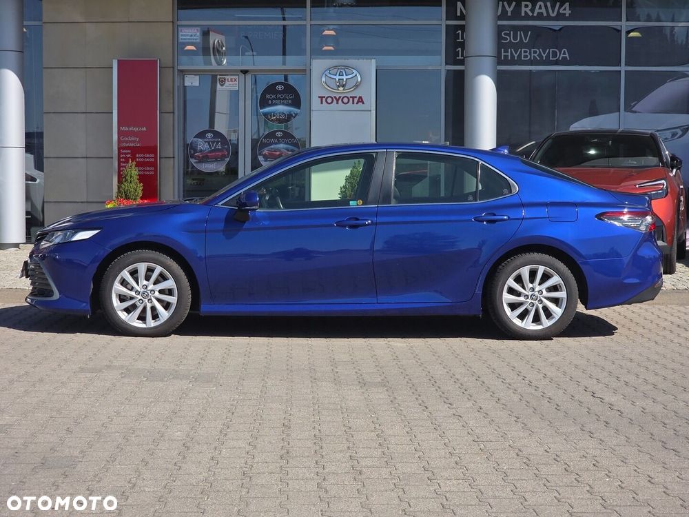Toyota Camry 2.5 Hybrid Comfort CVT - 3