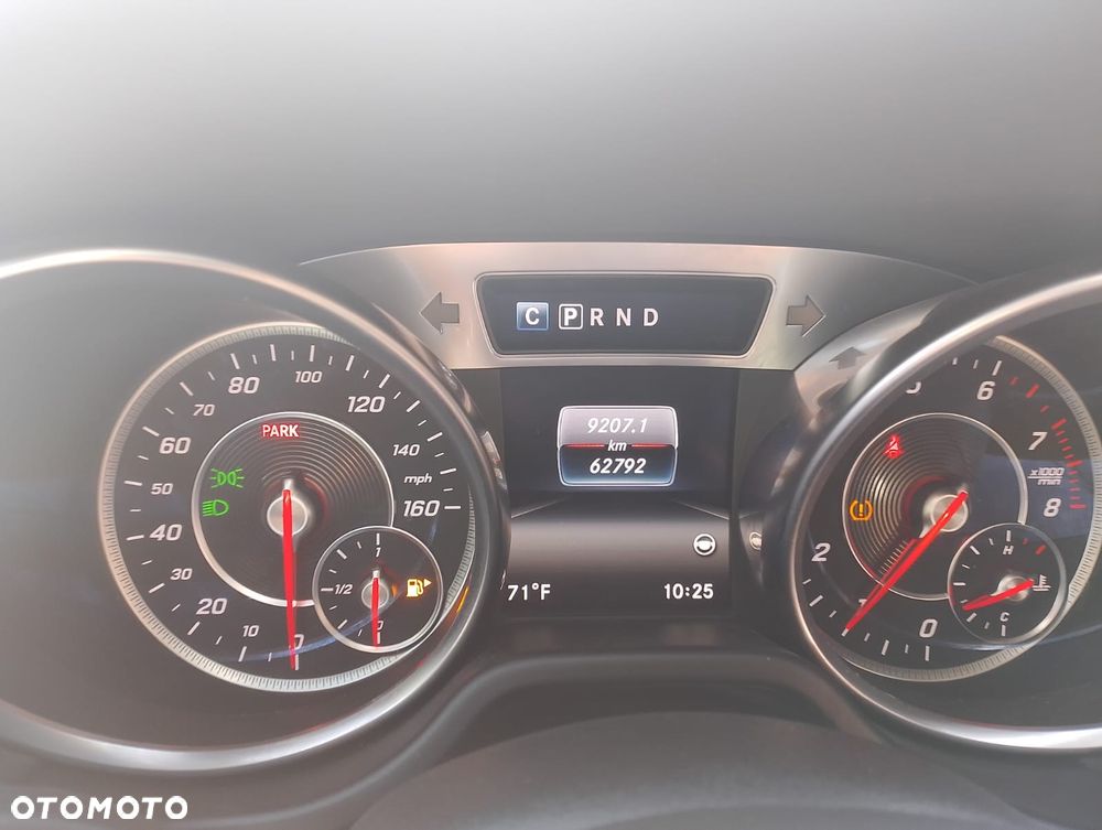 Mercedes-Benz SL 500 9G-TRONIC - 13