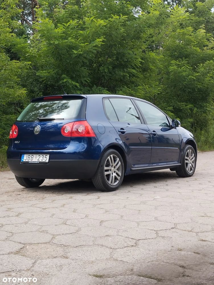 Volkswagen Golf - 3
