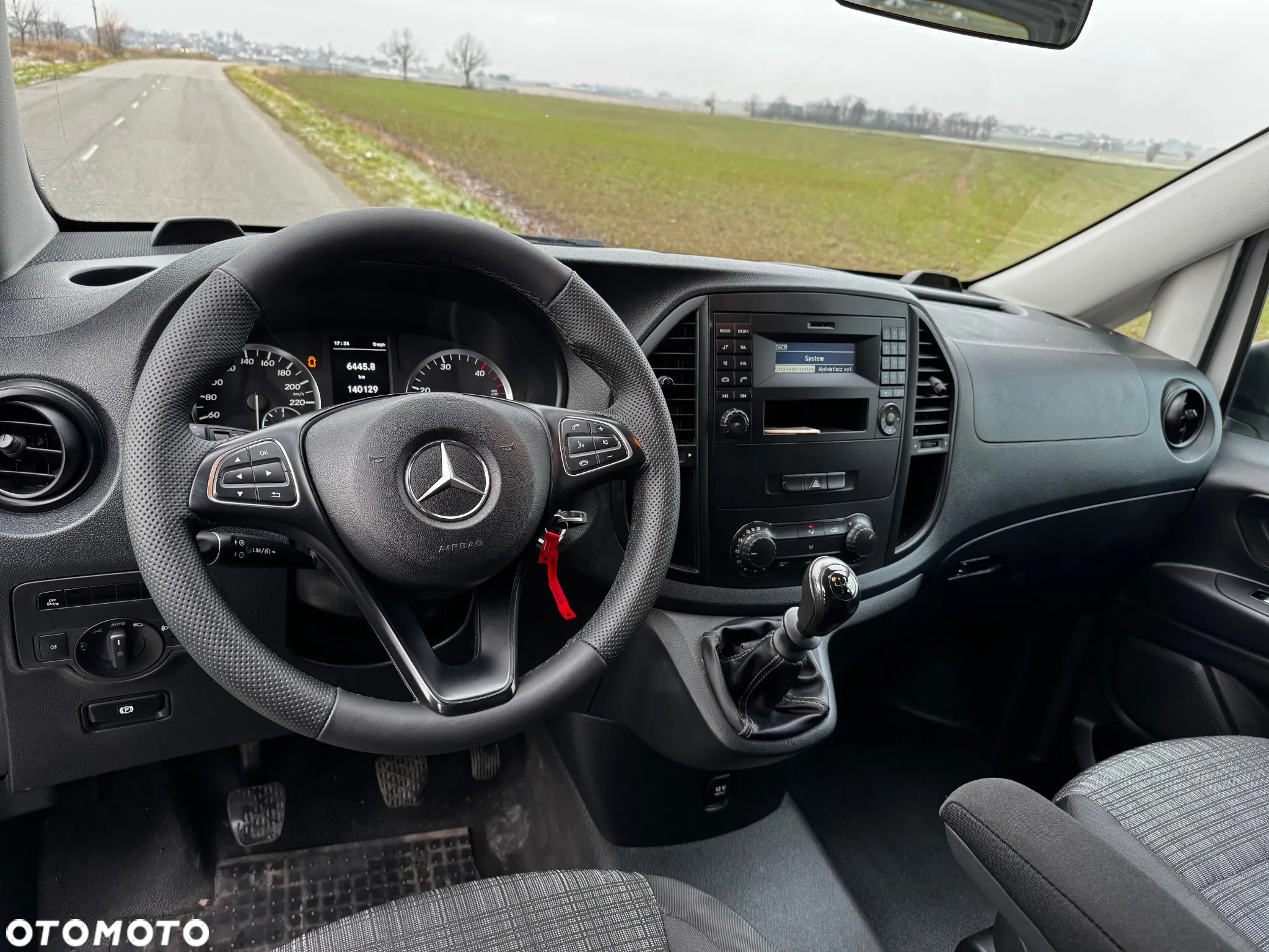 Mercedes-Benz VITO - 23