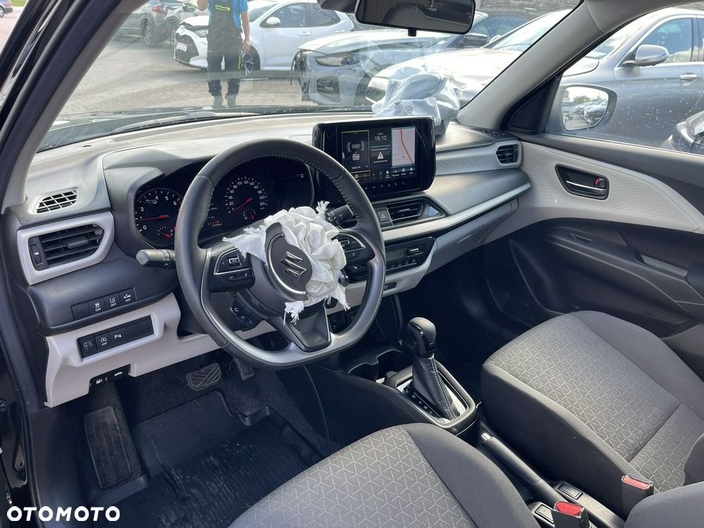 Suzuki Swift 1.2 Dualjet Hybrid CVT Comfort - 6