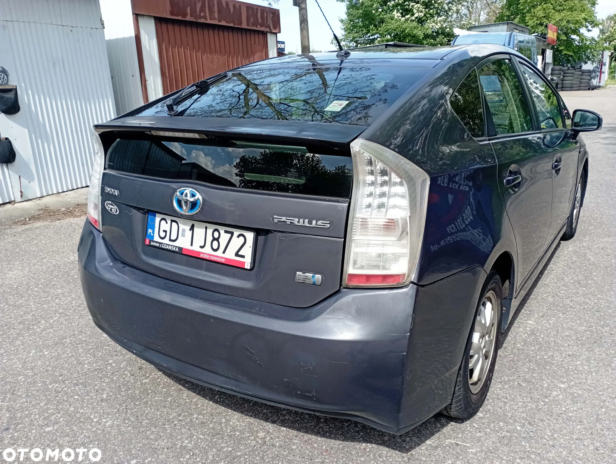 Toyota Prius 1.8 HSD Active - 8