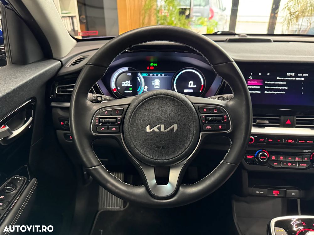 Kia Niro e-Niro 150 kW Vision - 12