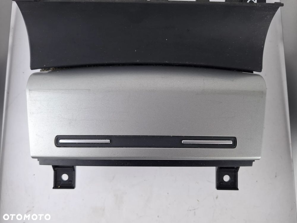 Dekory Listwy Ozdobne S-Line Audi A3 8P Europa - 6