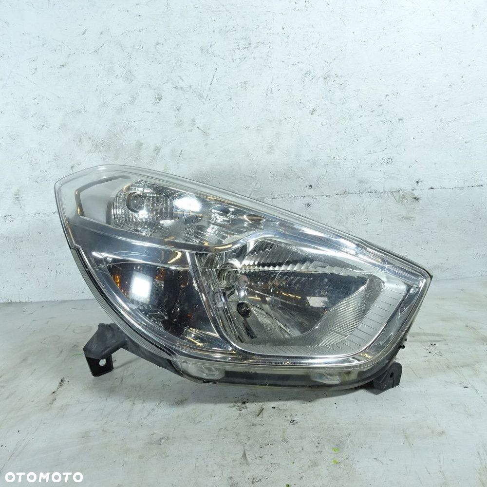 DACIA LODGY REFLEKTOR PRAWY 260102414R - 1