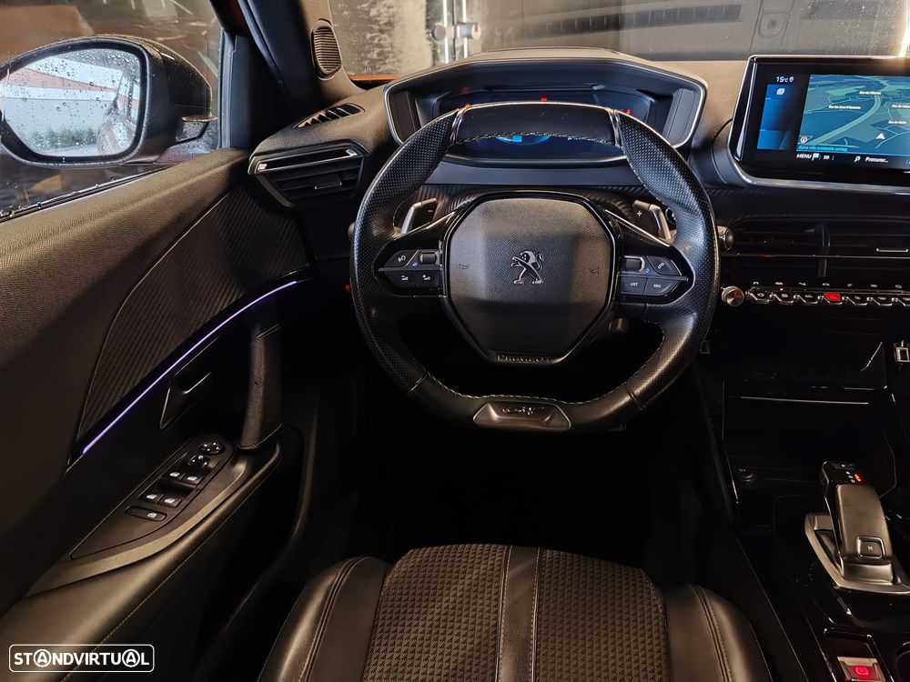 Peugeot 2008 1.5 BlueHDi GT EAT8 - 12