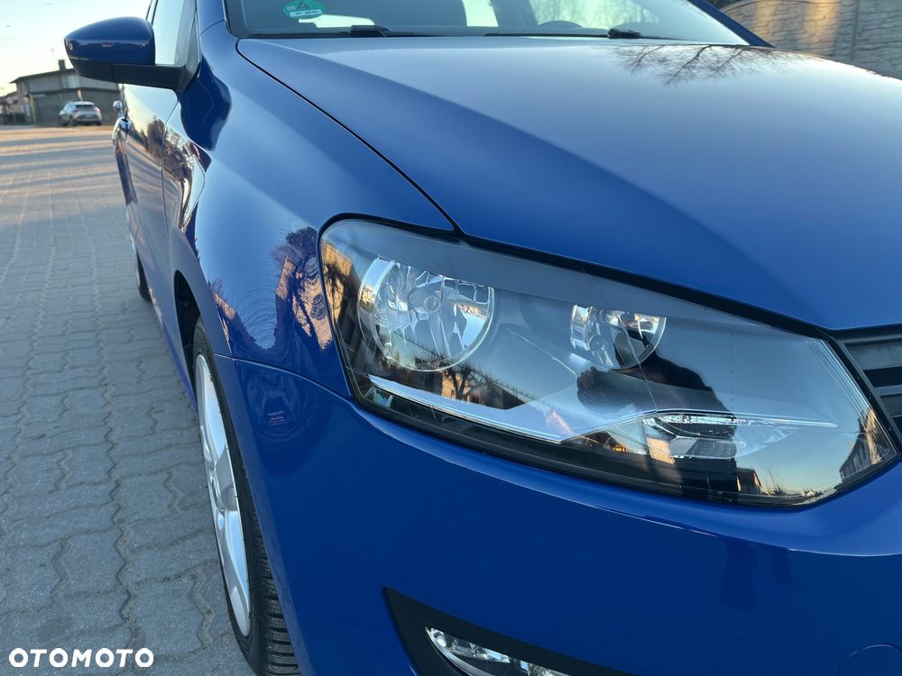 Volkswagen Polo 1.4 DSG Team - 11