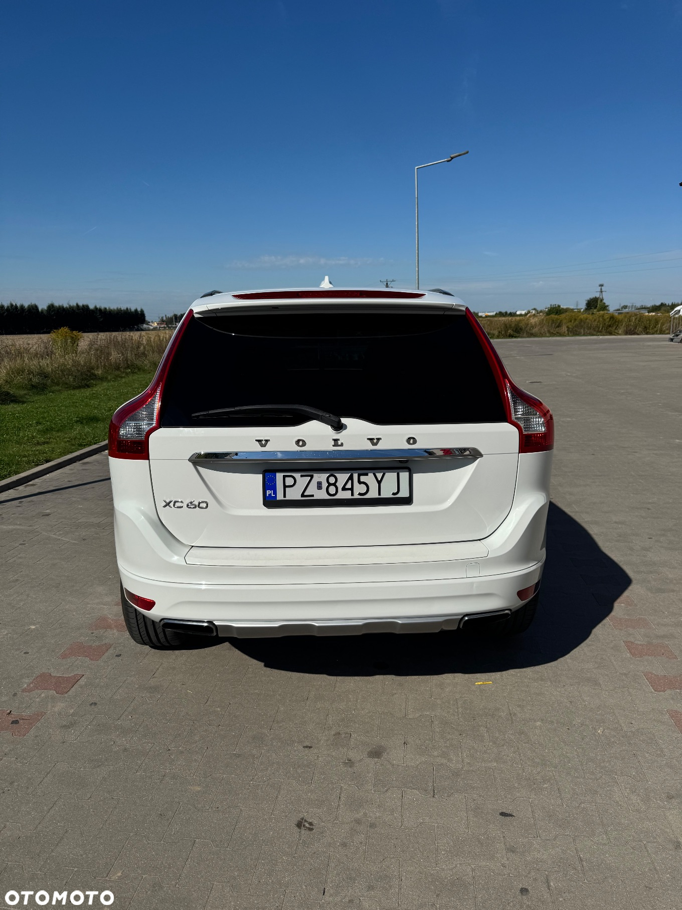 Volvo XC 60 3.2 AWD Momentum - 4
