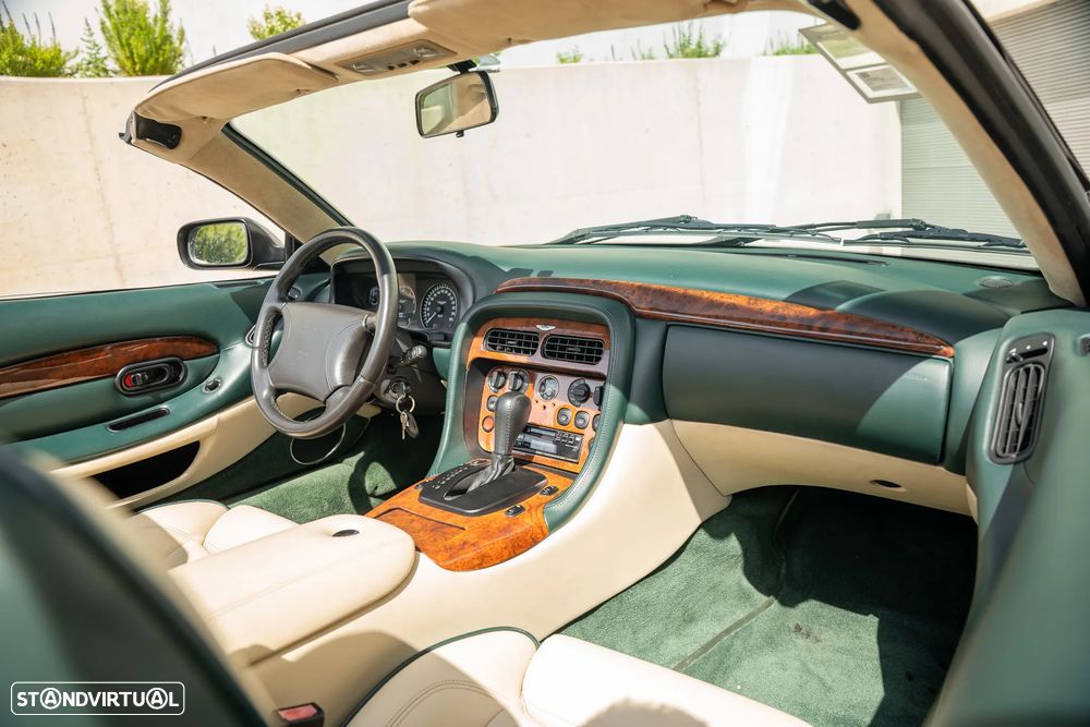 Aston Martin DB7 Vantage Volante - 14