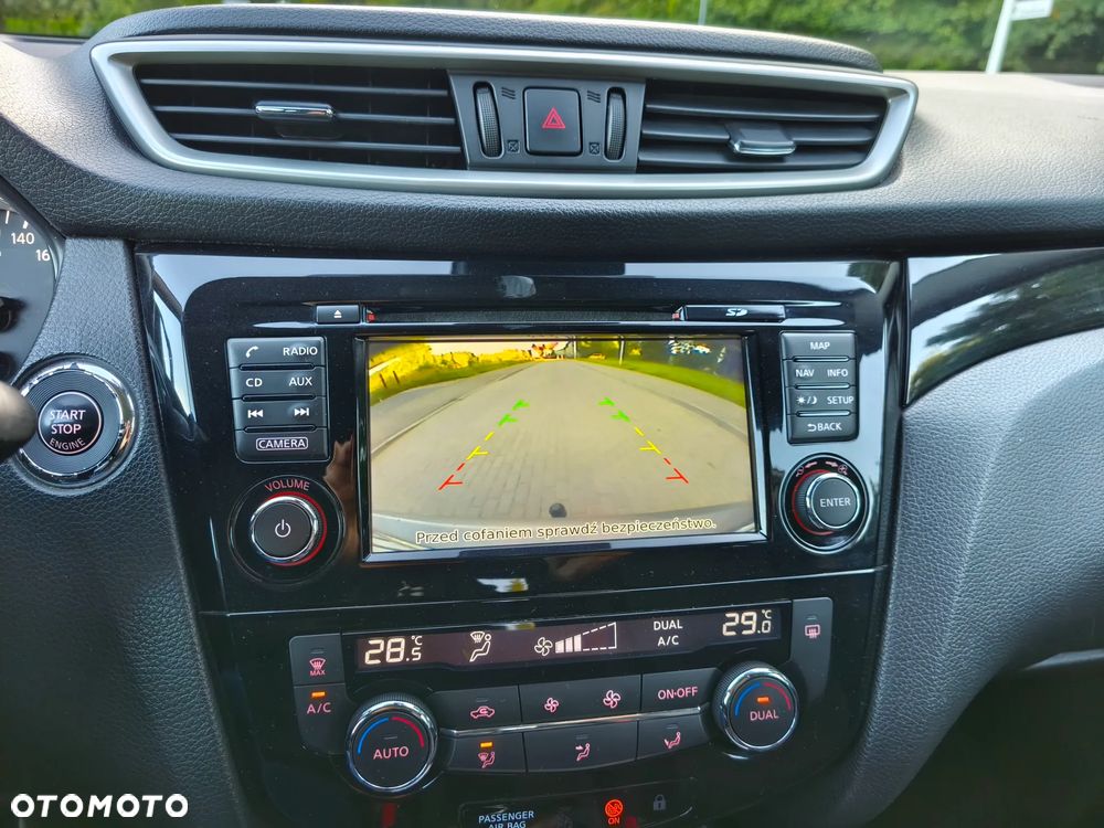Nissan Qashqai - 16