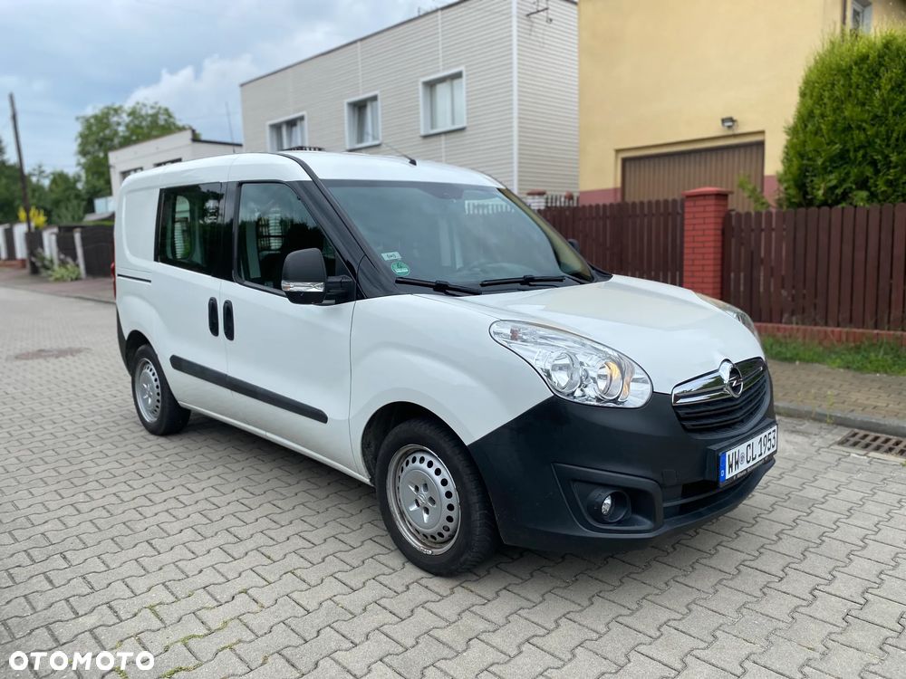 Opel COMBO - 3